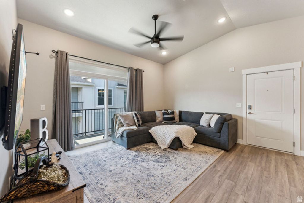 Image 5 of property listing at 1128 S 820 E #3301, Heber City, UT 84032