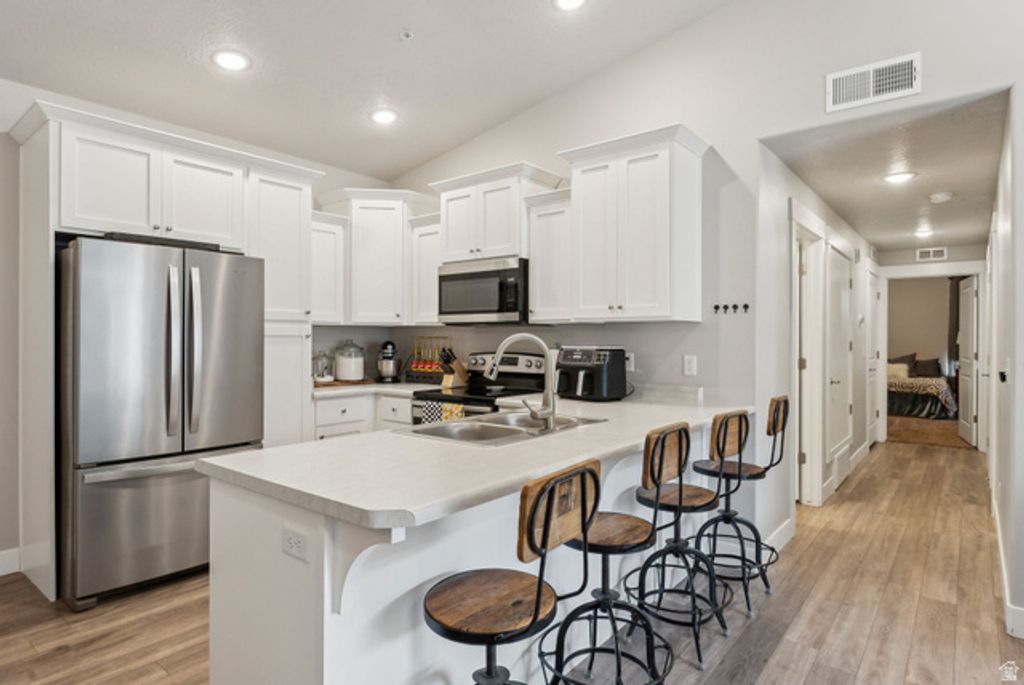 Image 8 of property listing at 1128 S 820 E #3301, Heber City, UT 84032