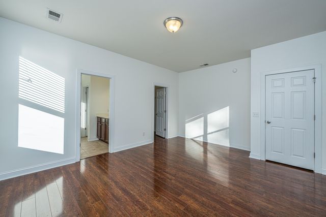 1574 Seabago Drive, Charleston, SC 29414