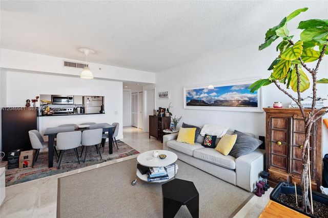 2475 Brickell Ave 1805, Miami, FL 33129