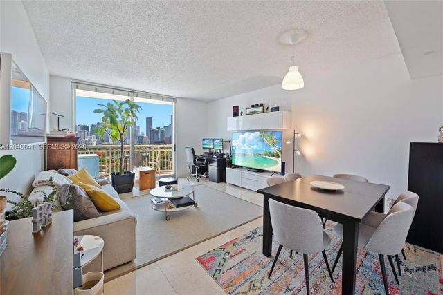 2475 Brickell Ave 1805, Miami, FL 33129