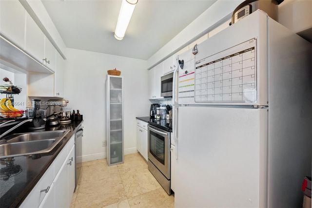 2475 Brickell Ave 1805, Miami, FL 33129