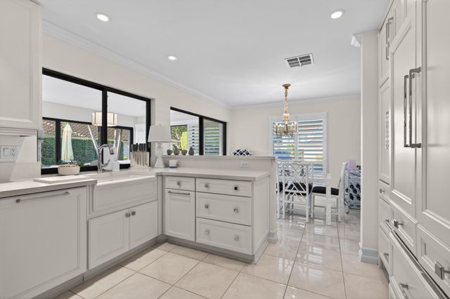 11340 Briarwood Place, North Palm Beach, FL 33408