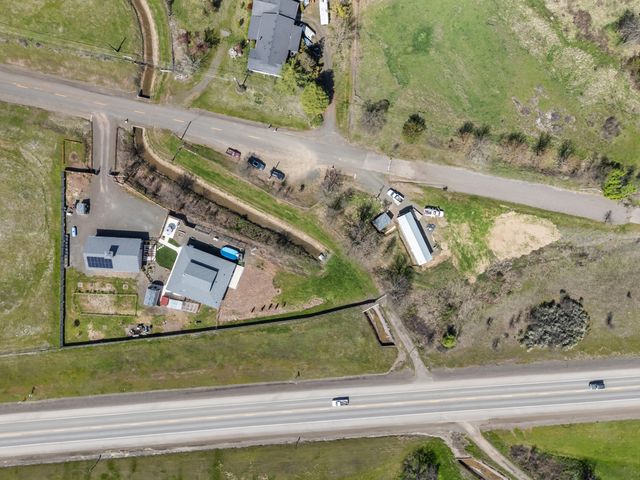 4886 Antelope Road, White City, OR 97503