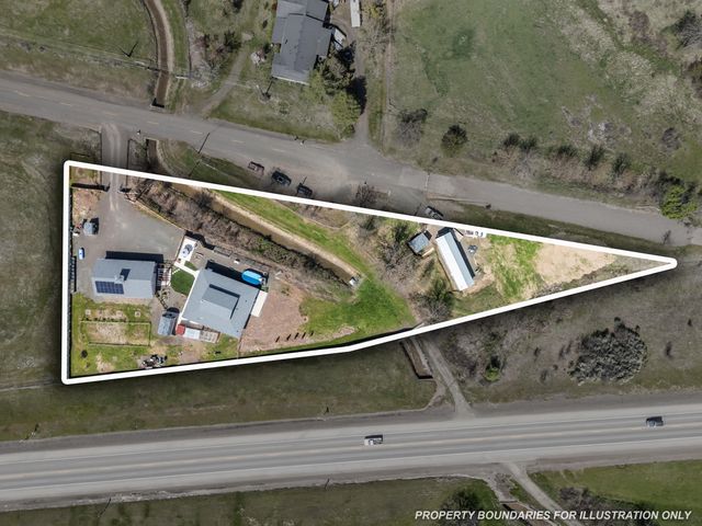 4886 Antelope Road, White City, OR 97503