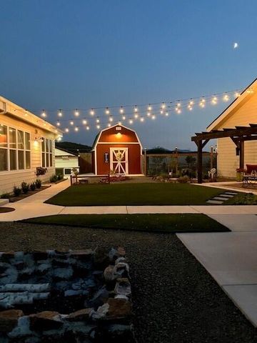 4886 Antelope Road, White City, OR 97503