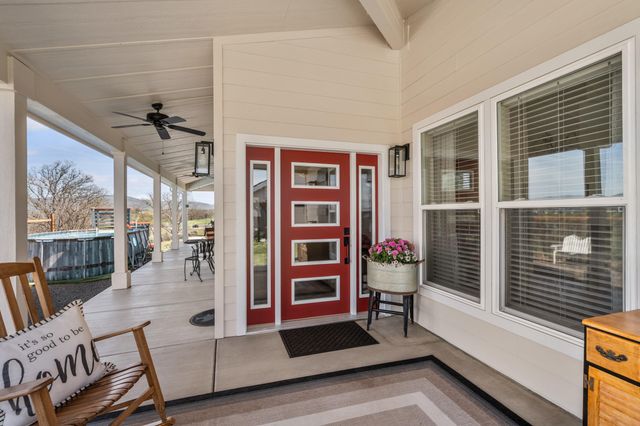 4886 Antelope Road, White City, OR 97503