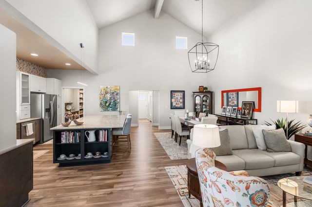 4886 Antelope Road, White City, OR 97503