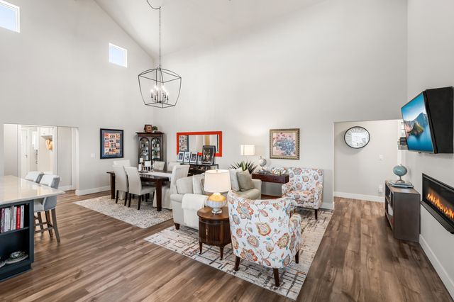 4886 Antelope Road, White City, OR 97503