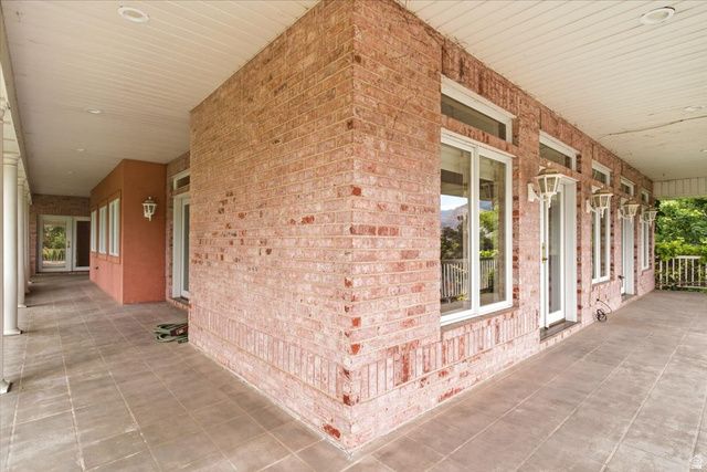 2821 N 200 W, North Ogden, UT 84414