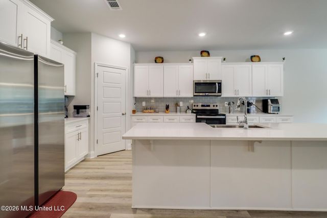 4937 Fern Drive, D'iberville, MS 39540