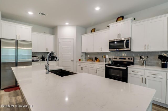 4937 Fern Drive, D'iberville, MS 39540
