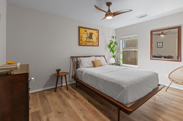 12304 Shady Brook Drive, Pearland, TX 77584