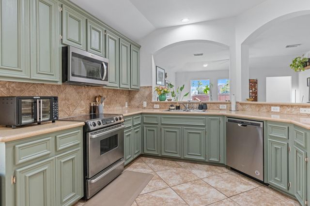 12304 Shady Brook Drive, Pearland, TX 77584