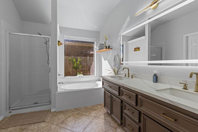 12304 Shady Brook Drive, Pearland, TX 77584