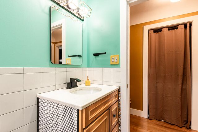 992 N Prospect Road, Ypsilanti, MI 48198