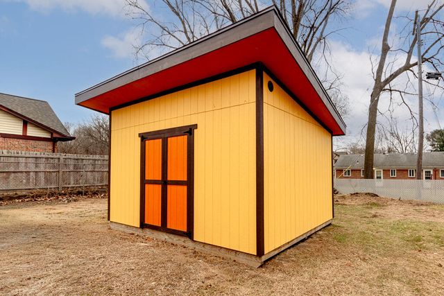 992 N Prospect Road, Ypsilanti, MI 48198