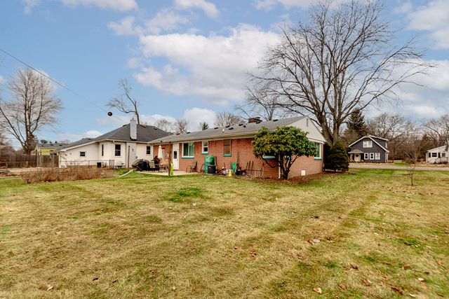 992 N Prospect Road, Ypsilanti, MI 48198