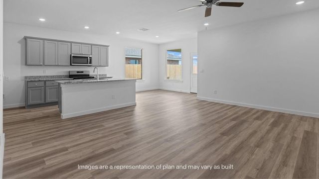215 17th Street, Wolfforth, TX 79382
