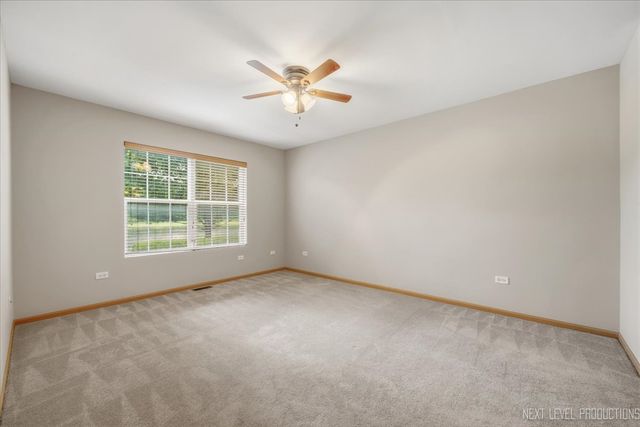 2471 Stoughton Circle 2471, Aurora, IL 60502