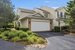 2471 Stoughton Circle 2471, Aurora, IL 60502