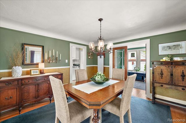 11024 Hubbard Street, Livonia, MI 48150