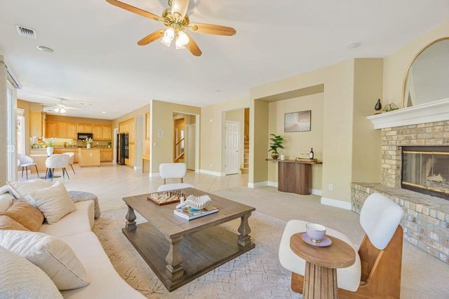 5391 Fernbank Dr, Concord, CA 94521