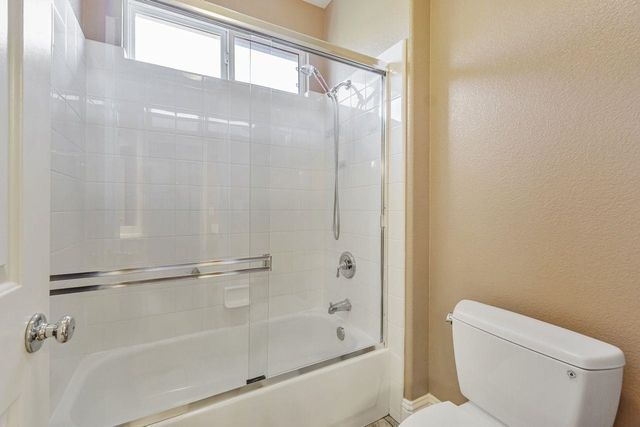 5391 Fernbank Dr, Concord, CA 94521