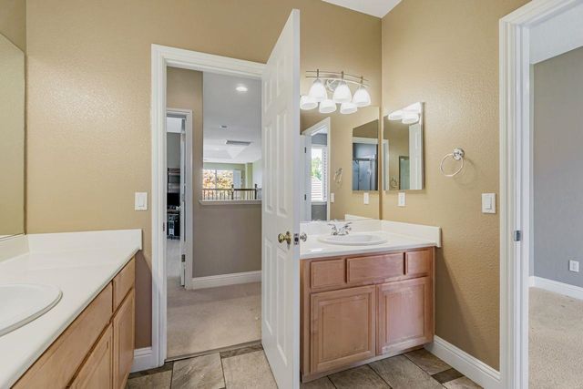 5391 Fernbank Dr, Concord, CA 94521