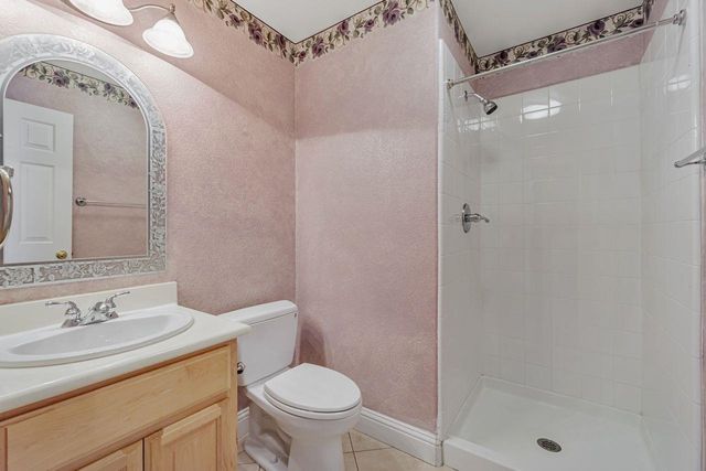 5391 Fernbank Dr, Concord, CA 94521