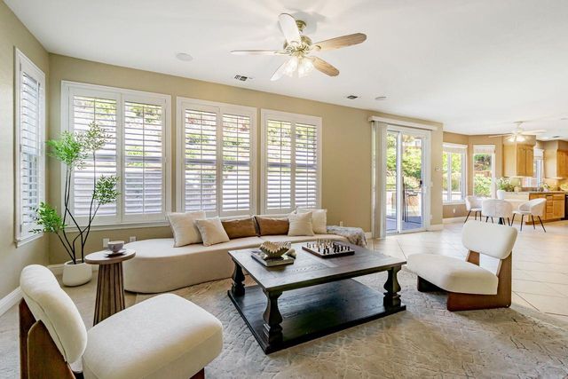 5391 Fernbank Dr, Concord, CA 94521