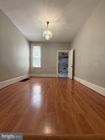 128 E JAMES ST, Lancaster, PA 17602