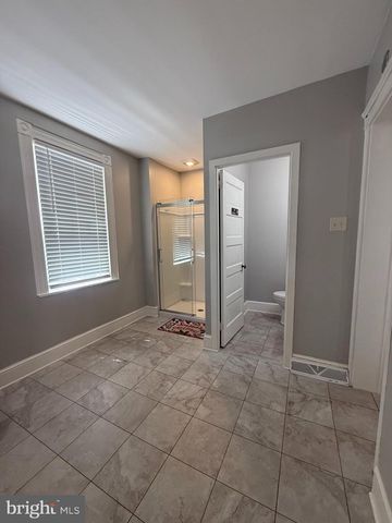 128 E JAMES ST, Lancaster, PA 17602