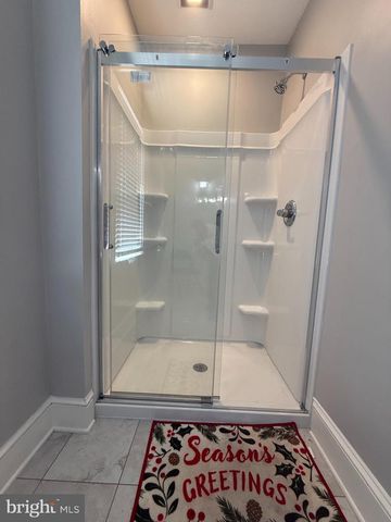 128 E JAMES ST, Lancaster, PA 17602