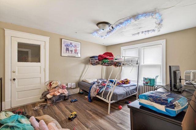 653 Sims Avenue, Saint Paul, MN 55106