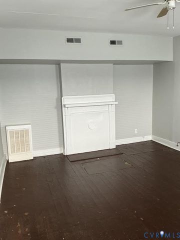 125 Chappell St, Petersburg, VA 23803