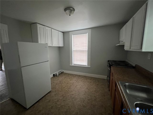 125 Chappell St, Petersburg, VA 23803