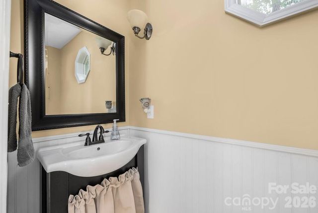7734 Red Robin Trail, Denver, NC 28037