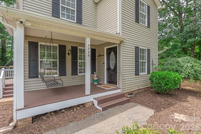 7734 Red Robin Trail, Denver, NC 28037