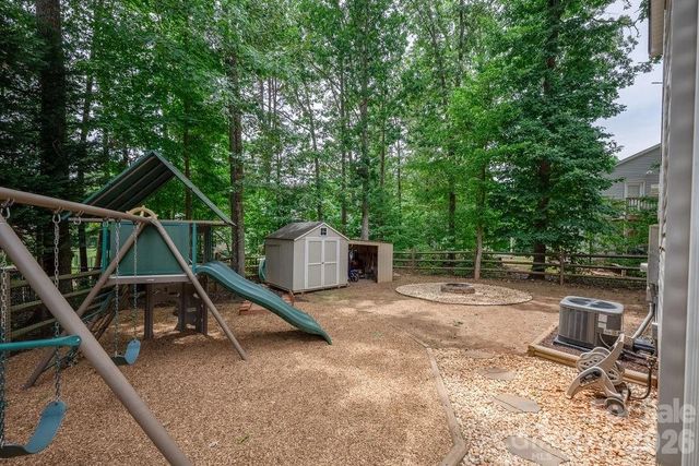 7734 Red Robin Trail, Denver, NC 28037
