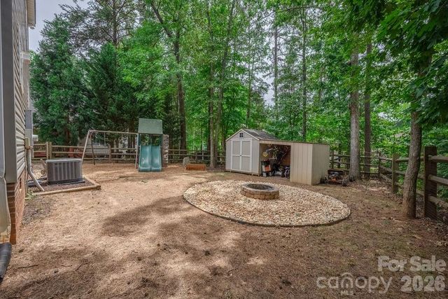 7734 Red Robin Trail, Denver, NC 28037