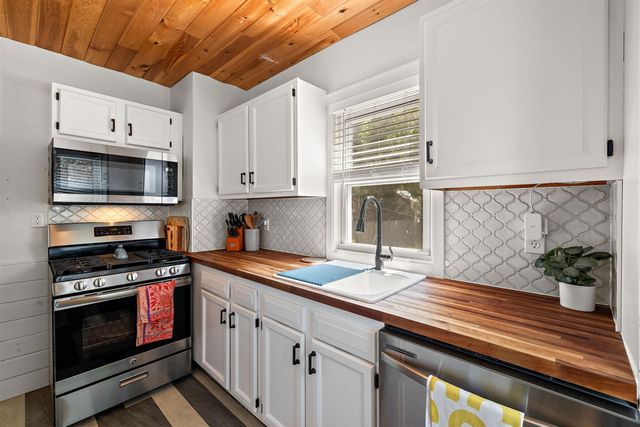 1224 Edith, Grand Rapids, MI 49505