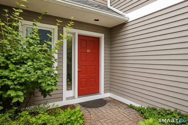 453 East Putnam Avenue 4G, Greenwich, CT 06807
