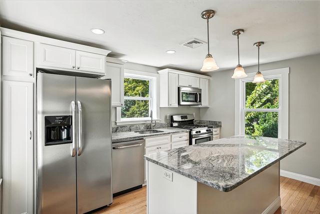 271 Cordaville Road, Southborough, MA 01772