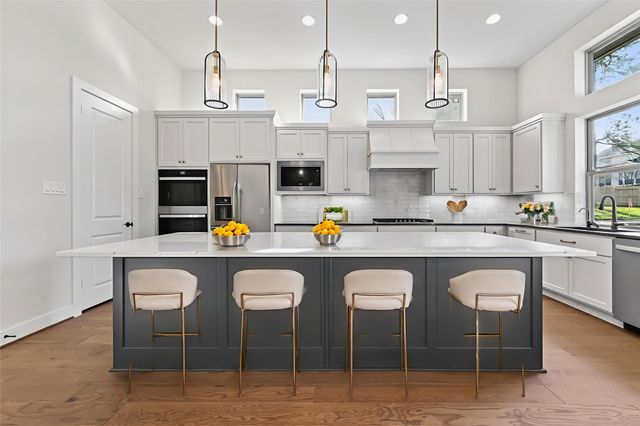 1020 Prescott Drive, Conroe, TX 77301