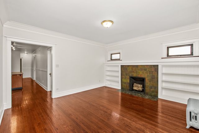 6144 S Indiana Avenue 2F, Chicago, IL 60637