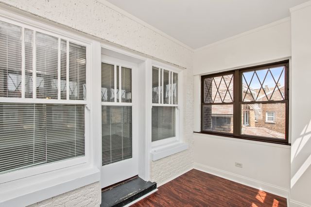 6144 S Indiana Avenue 2F, Chicago, IL 60637