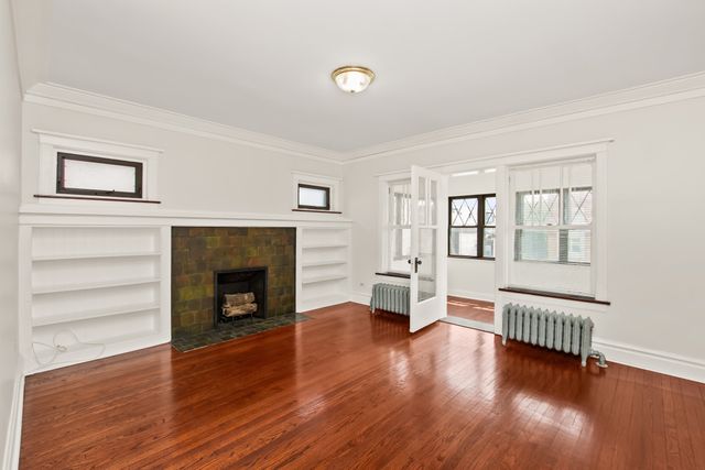 6144 S Indiana Avenue 2F, Chicago, IL 60637