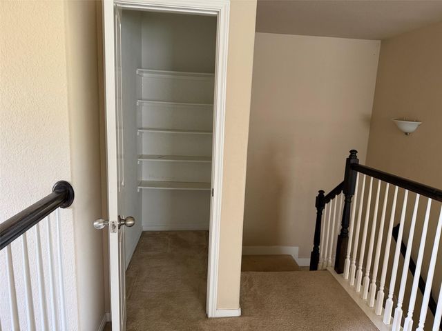 3127 Cambridge Falls Drive, Fresno, TX 77545