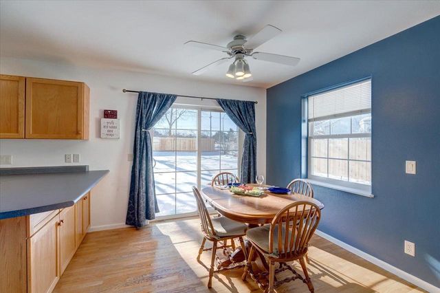 5215 Manitowoc Parkway, Madison, WI 53705